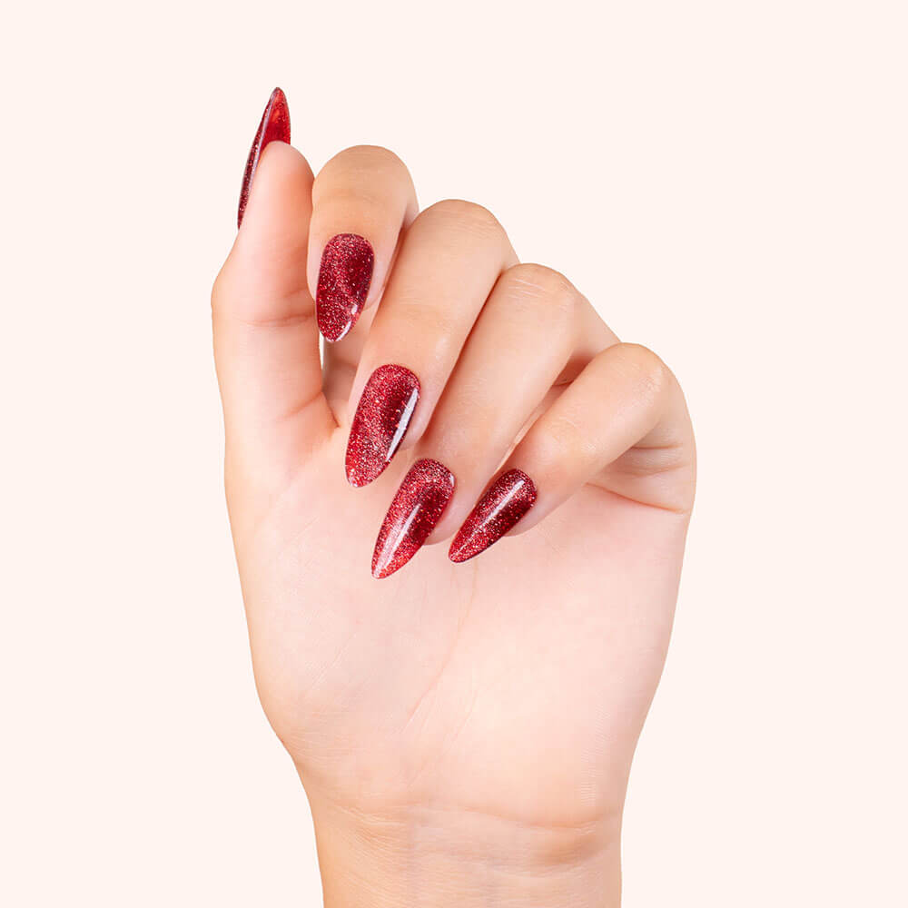 Gel Polish Shellac Flashing Cat Eye Kiss