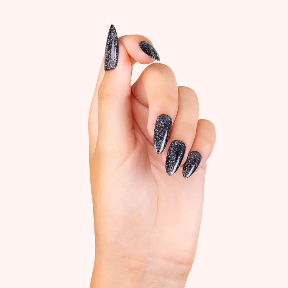 Gel Polish Shellac Flashing Cat Eye Night Sky shellac auf hand