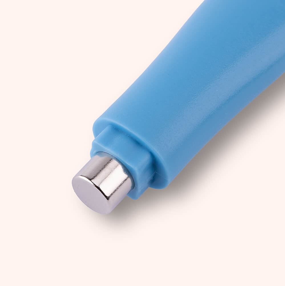 Multi Love Cat Eye Styler