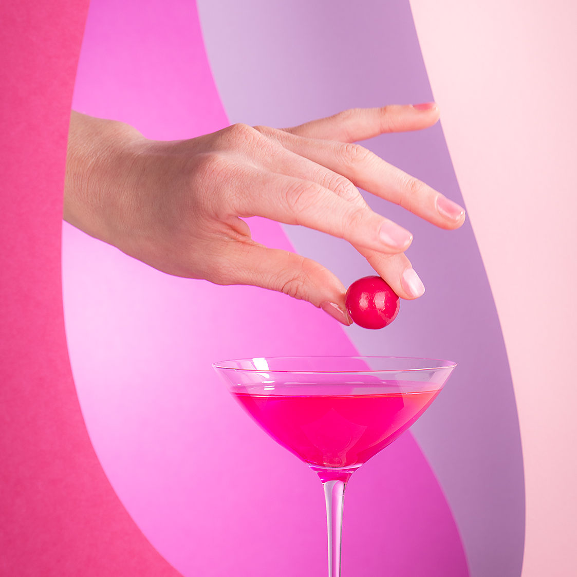 Cat Eye Nagellack Frühling 2026 mit magnetischem Effekt