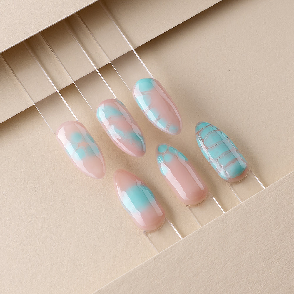 Blooming-Gel: Stylische Nailart ganz unkompliziert
