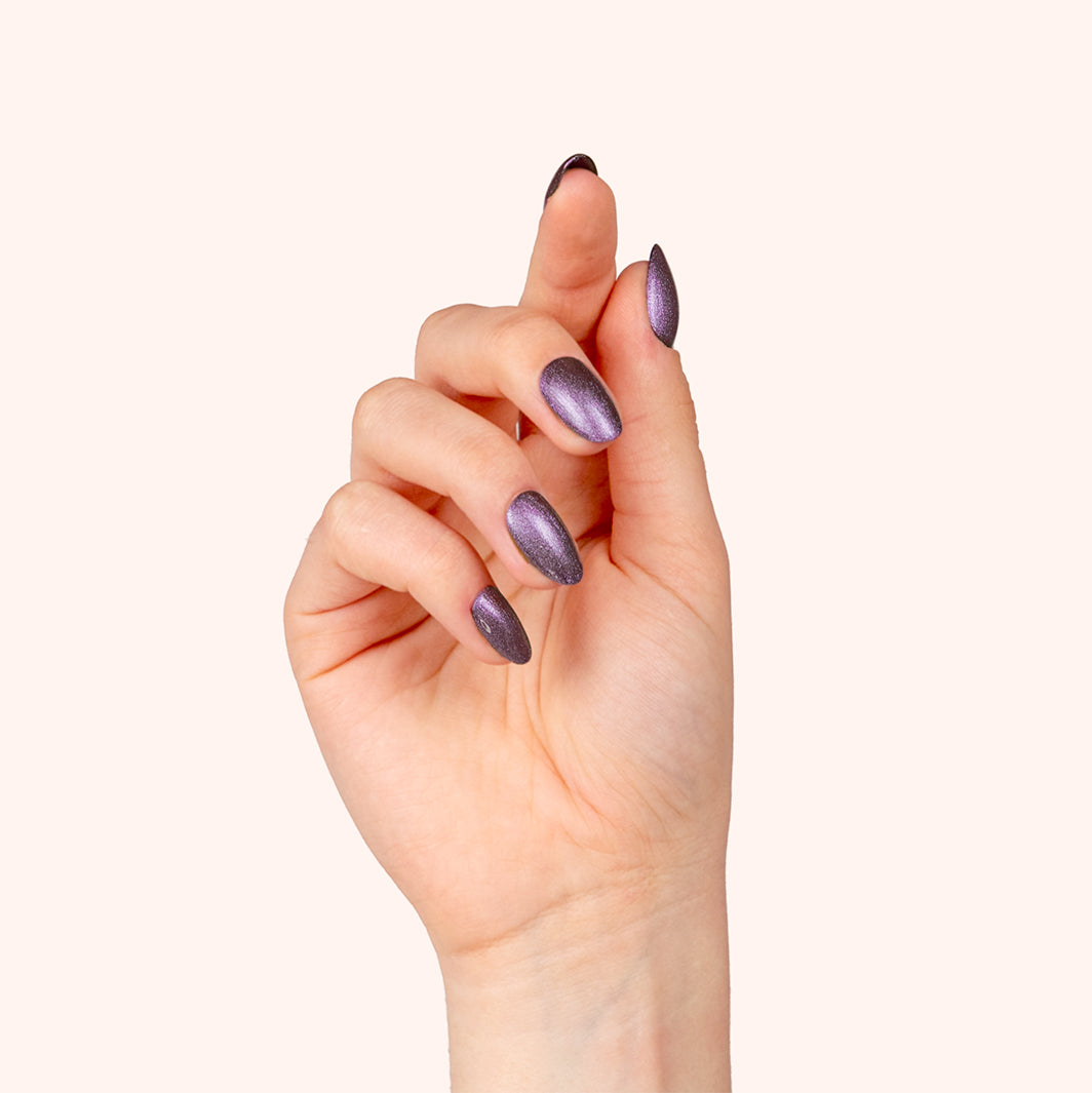 Gel Polish Shellac Chromatic Purple